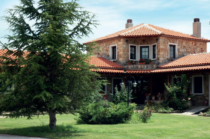 Το εκτροφείο θηραμάτων «Ευρωθήραμα» στο Πεντάλοφο μπορεί να σας φιλοξενήσει στα διαμερίσματά του.