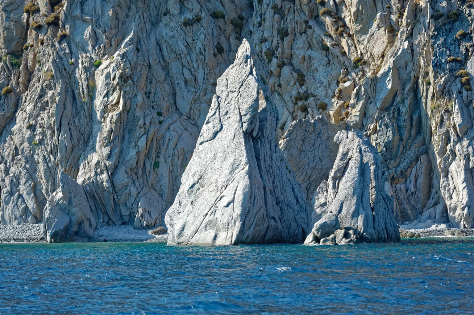 κοφτερός βράχος